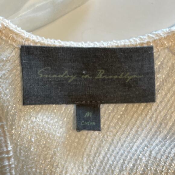 Sundays in Brooklyn Puff-Sleeve Top Womens Medium Ivory Bow-Back V-Neck Anthro - Picture 5 of 9